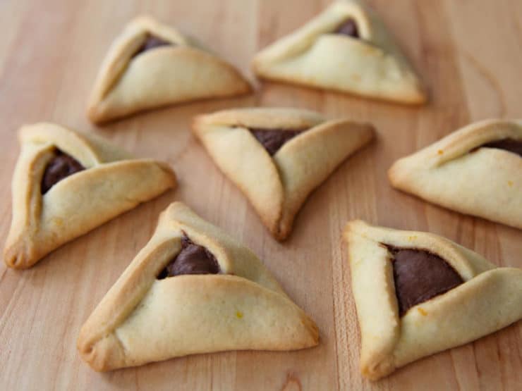 Nutella Filling for Hamantaschen - Use Nutella as a simple hamantaschen filling for Purim, straight from the jar. The easiest filling for hamantaschen, always a hit! Kosher, Dairy.