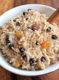 What the Tudors Ate (Pt 1): Tudor Dynasty Rice Pudding - Learn what the upper classes of Tudor England ate during the reign of Henry VIII and try a historically inspired recipe for Rice Pudding.