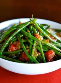 Green Bean Tomato Saute - Healthy Vegan Side Dish