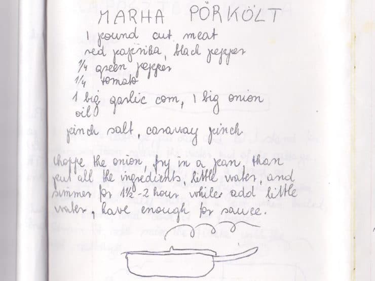 Marha Pörkölt - Learn to make traditional Jewish Hungarian Beef Stew with paprika, green bell peppers and tomato. Goulash, one pot meal, kosher, meat.