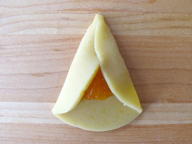 Second side folded over filling.