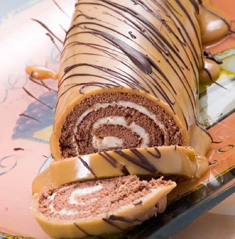 Learn to make a kosher Cheese Roulade with Caramel Chocolate Glaze from Leah Schapira. Kosher for Passover, gluten free, Pesach, Dessert, Dairy, Vegetarian, Baking.