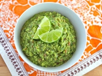 Smoky Guacamole - Make traditional Mexican guacamole from scratch with ripe avocado, fresh lime juice, and smoked paprika for a subtle smoky flavor. Kosher, Vegan