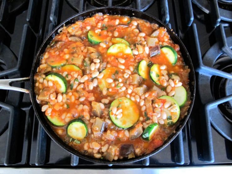 Zucchini added to skillet.