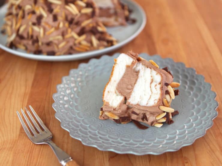 Andy's Angel Food Cake: A Tribute to Andy Griffith - A vintage recipe from "Aunt Bee's Mayberry Cookbook" - a simple chocolate-filled angel food cake with nuts and chocolate shavings.