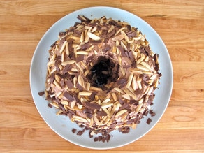 Andy's Angel Food Cake: A Tribute to Andy Griffith - A vintage recipe from "Aunt Bee's Mayberry Cookbook" - a simple chocolate-filled angel food cake with nuts and chocolate shavings.