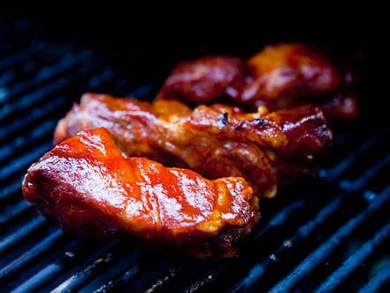 The History of Barbecue and Grilling - Learn about the difference between barbecuing and grilling and the evolution of barbecue through the centuries.