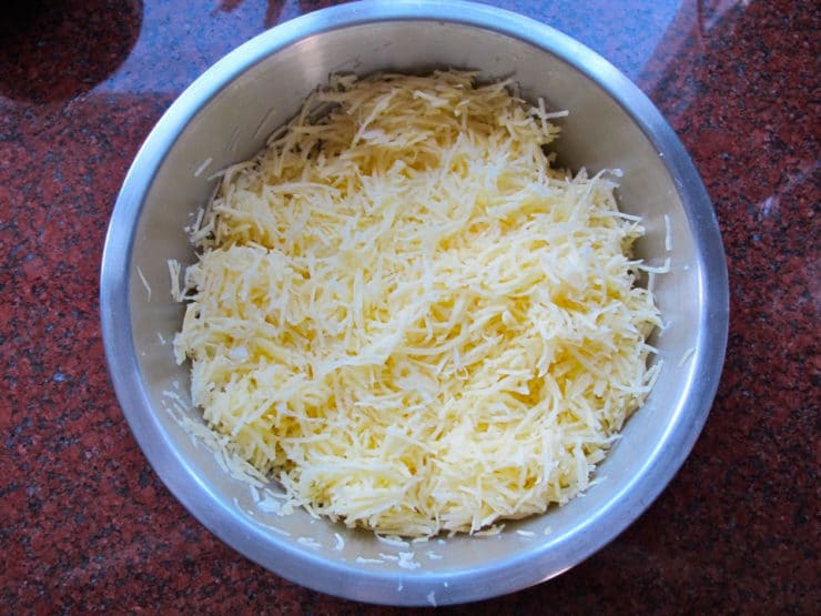 Dried, shredded potatoes.