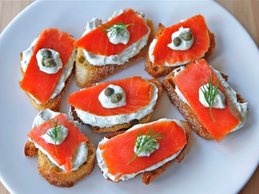 Smoked Salmon Crostini - Easy Lox Appetizer Recipe