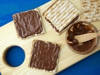 Faux Nutella Matzo Sandwiches - This simple nut-free Nutella recipe from Weelicious is great for kids with nut allergies or nut-free schools. Kosher for Sephardic Passover.
