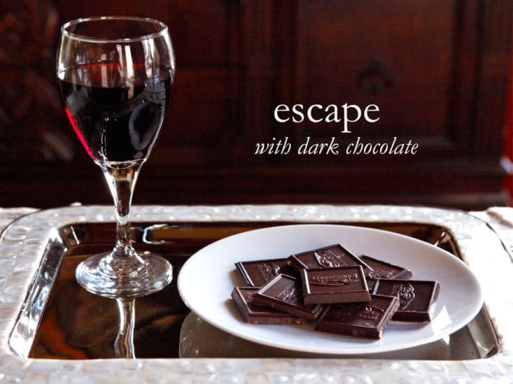 Escape with Ghiradelli Intense Dark - Pairing Chocolate and Wine #escapewithdarkchocolate @ghiradelli