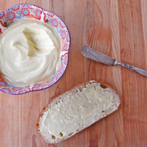 Homemade Spreadable Butter - Learn to make a healthier butter blend with grapeseed oil and salt. Spreadable when cold, lower in cholesterol and saturated fat.