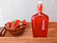 Homemade Strawberry Syrup #recipe #drinks