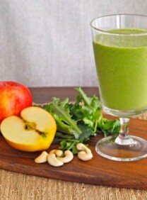Cashew Apple Green Smoothie - Learn to make a healthy, delicious, non-dairy green smoothie with apples, cashews, spinach or baby kale, and spices.