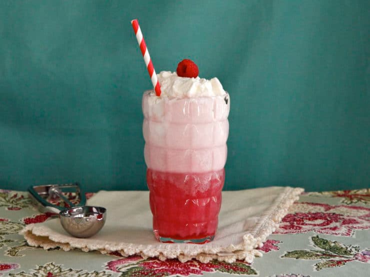 Raspberry Cream Soda Float #drink #recipe #dessert