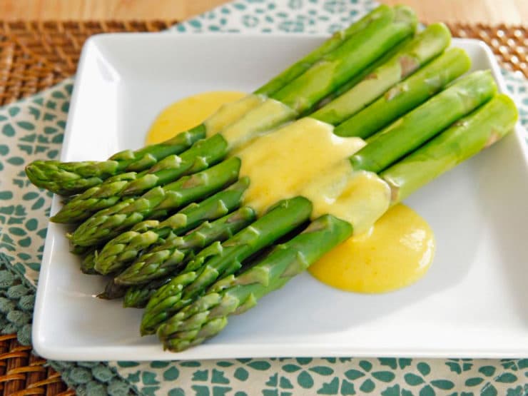 Vegan Saffron Hollandaise - Learn how to make a creamy, dreamy dairy free saffron hollandaise with saffron and coconut milk. Vegan friendly and delicious.