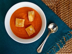 Tomato Soup with Grilled Cheese Croutons from Weelicious Lunches
