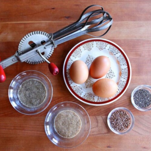 Vegan Egg Substitute - How to Make Flax Eggs and Chia Eggs