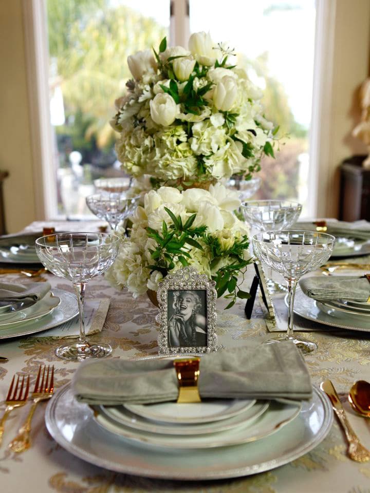 Golden Age of Hollywood Party - Party tablescape and floral design ideas for an elegant Oscar Party, Old Hollywood-themed wedding or a fabulous Birthday Soiree by Tori Avey.