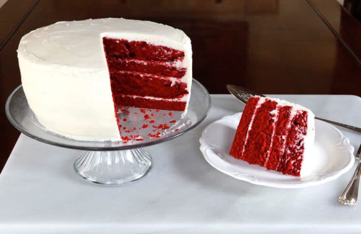 The History Behind Traditional Red Velvet Cake and Cupcake