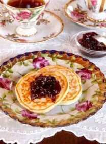 Victoria's Favorite Pikelets - Old Fashioned Recipe for Edwardian Tea-Time Pancakes from Sharon Biggs Waller on The History Kitchen