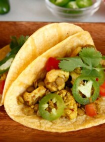 Vegan Lentil Cauliflower Tacos - Healthy and Tasty Meatless Meal by Tori Avey #cincodemayo #mexican #vegetarian