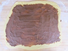 Cinnamon Babka Recipe - Bake Tender, Delicious Homemade Cinnamon-Filled Babka with this Illustrated Step-by-Step Tutorial.