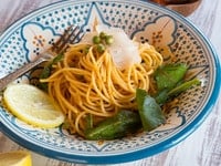 Smoky Pasta with Peas & Greens - Simple Vegetarian Pasta Dish with Smoked Paprika and Spices from Tori Avey.com