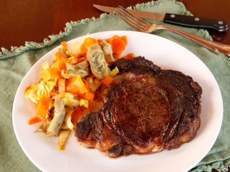 Marilyn Monroe Broiled Steak & Artichoke Carrot Salad - Celebrate Marilyn with a meal she would have loved, with recipes featuring some of her very favorite foods.