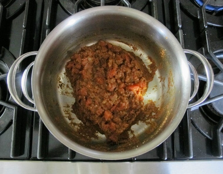 Dal Bukhara - Beluga Lentils in Creamy Tomato Curry from the Aarti Paarti Cookbook