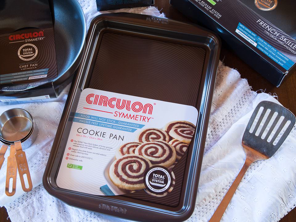 Circular Cookware Giveaway on ToriAvey.com! Circulon: Circles for Love. Circles for Life. #CirclesForLove #ad