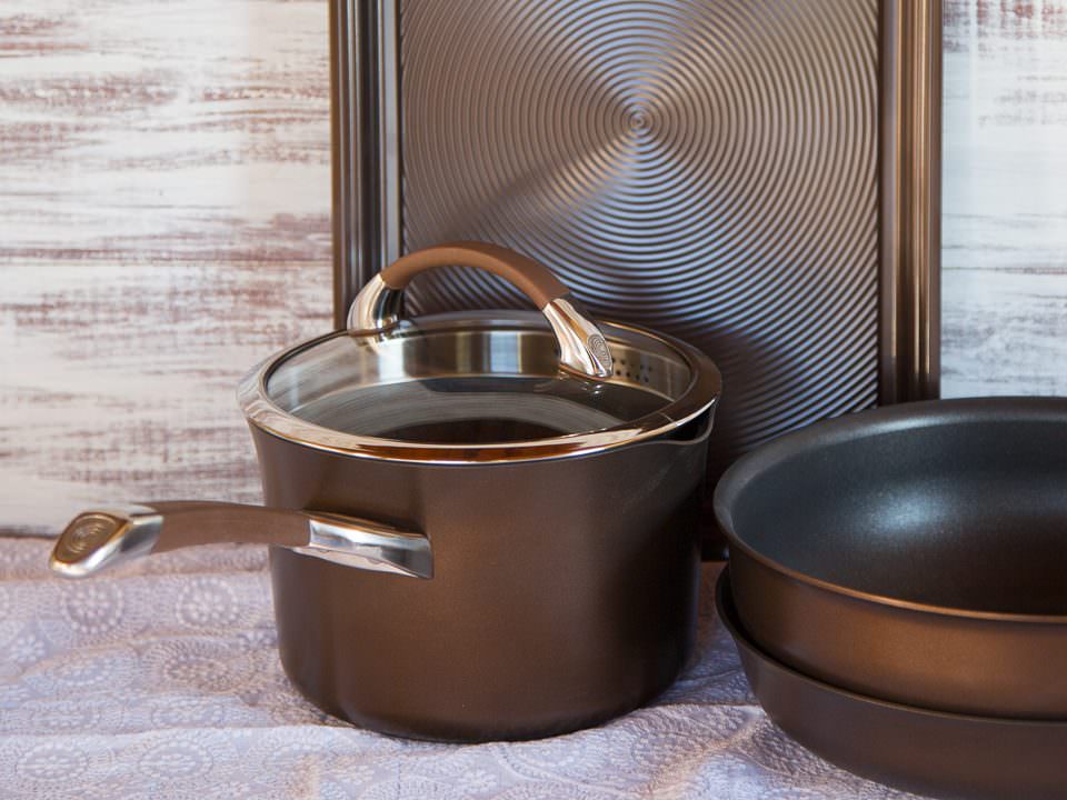 Circular Cookware Giveaway on ToriAvey.com! Circulon: Circles for Love. Circles for Life. #CirclesForLove #ad