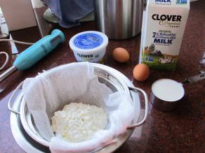 Citrus Vanilla Blintzes – Celebrate Hanukkah with Blintzes Made With Clover Organic Dairy Products #clovercooks