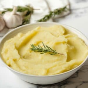 Olive Oil Mashed Potatoes With Garlic Rosemary Buttery Vegan Recipe