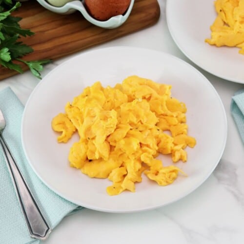 to Make Fluffy Moist Scrambled Eggs Recipe